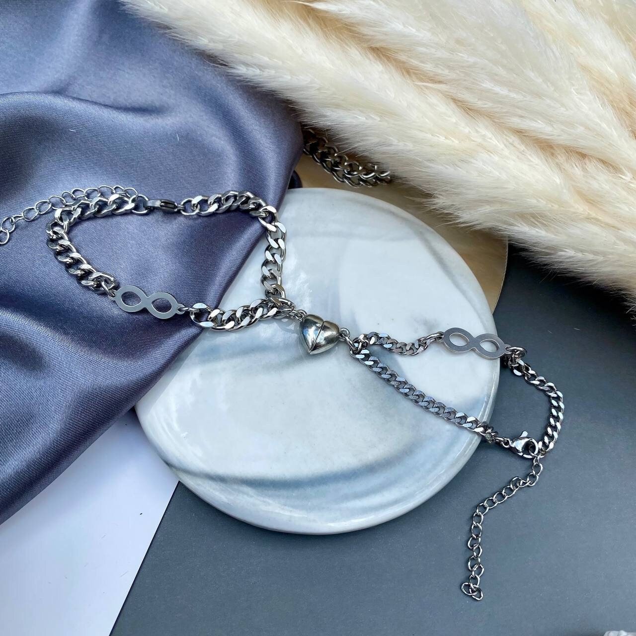 Magnetic Heart Couple Bracelets optional with: engraved Heart "I love you", Puzzles, Infinity Symbols, Initials; Gift for Couples, Him, Her - LoveBrasleT - Couple Gift Store