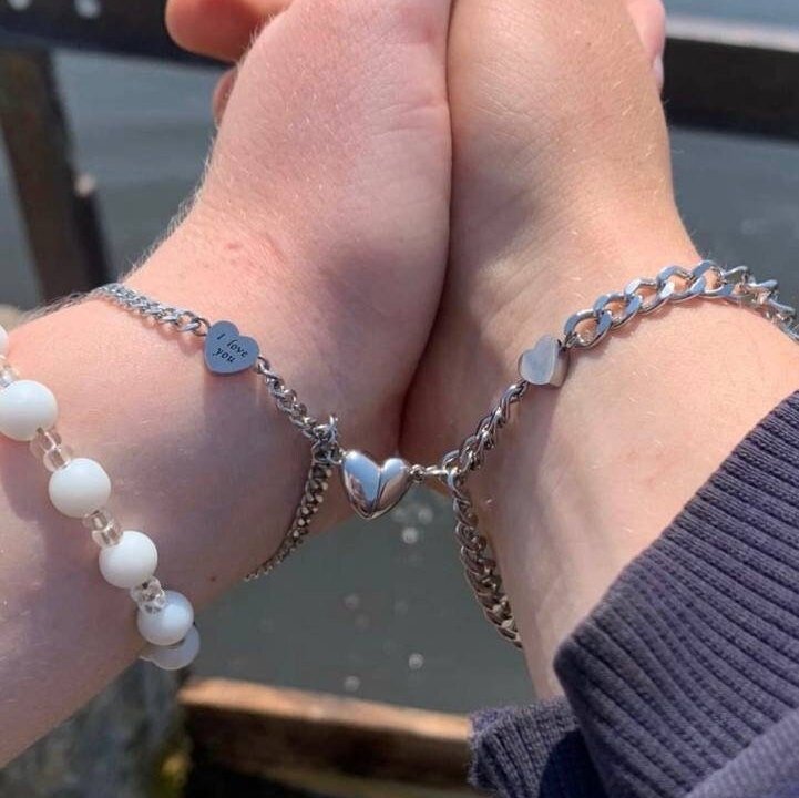 Magnetic Heart Couple Bracelets optional with: engraved Heart "I love you", Puzzles, Infinity Symbols, Initials; Gift for Couples, Him, Her - LoveBrasleT - Couple Gift Store