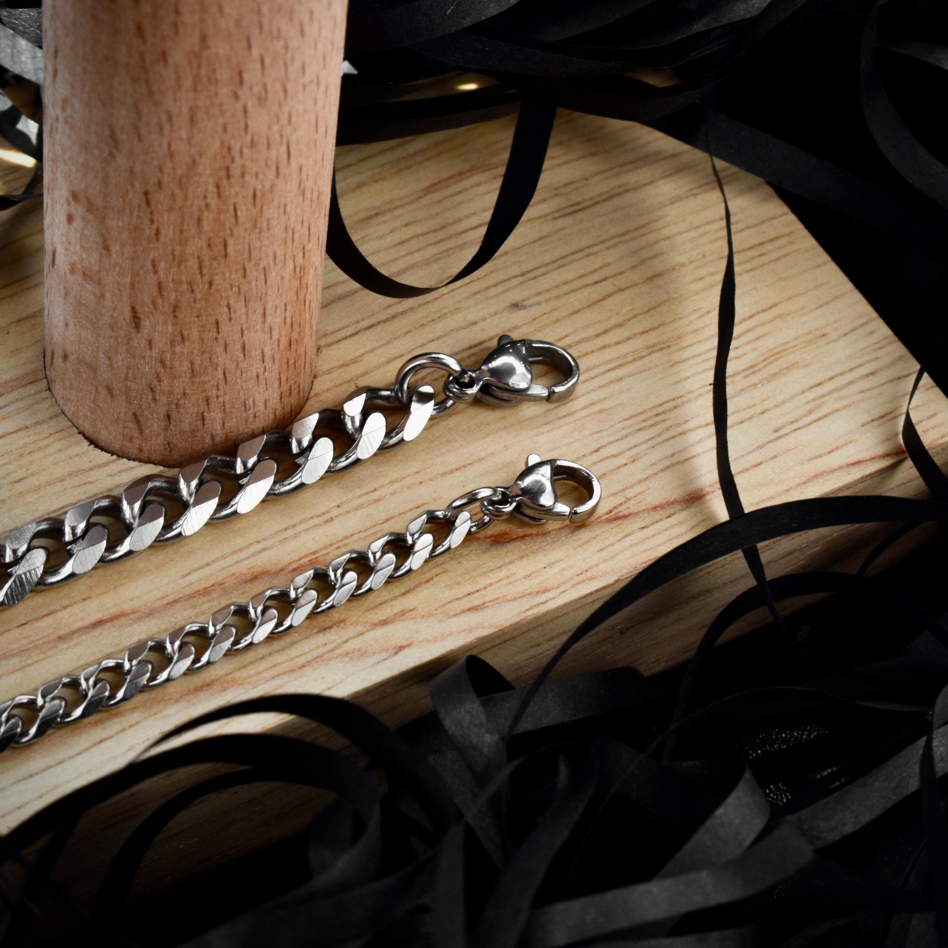 Personalized Couples Bracelets Engraved, Matching His and Hers Jewelry, Custom Initial or Date Bracelets, Gifts Couple, bracelet for him her - LoveBrasleT - Couple Gift Store