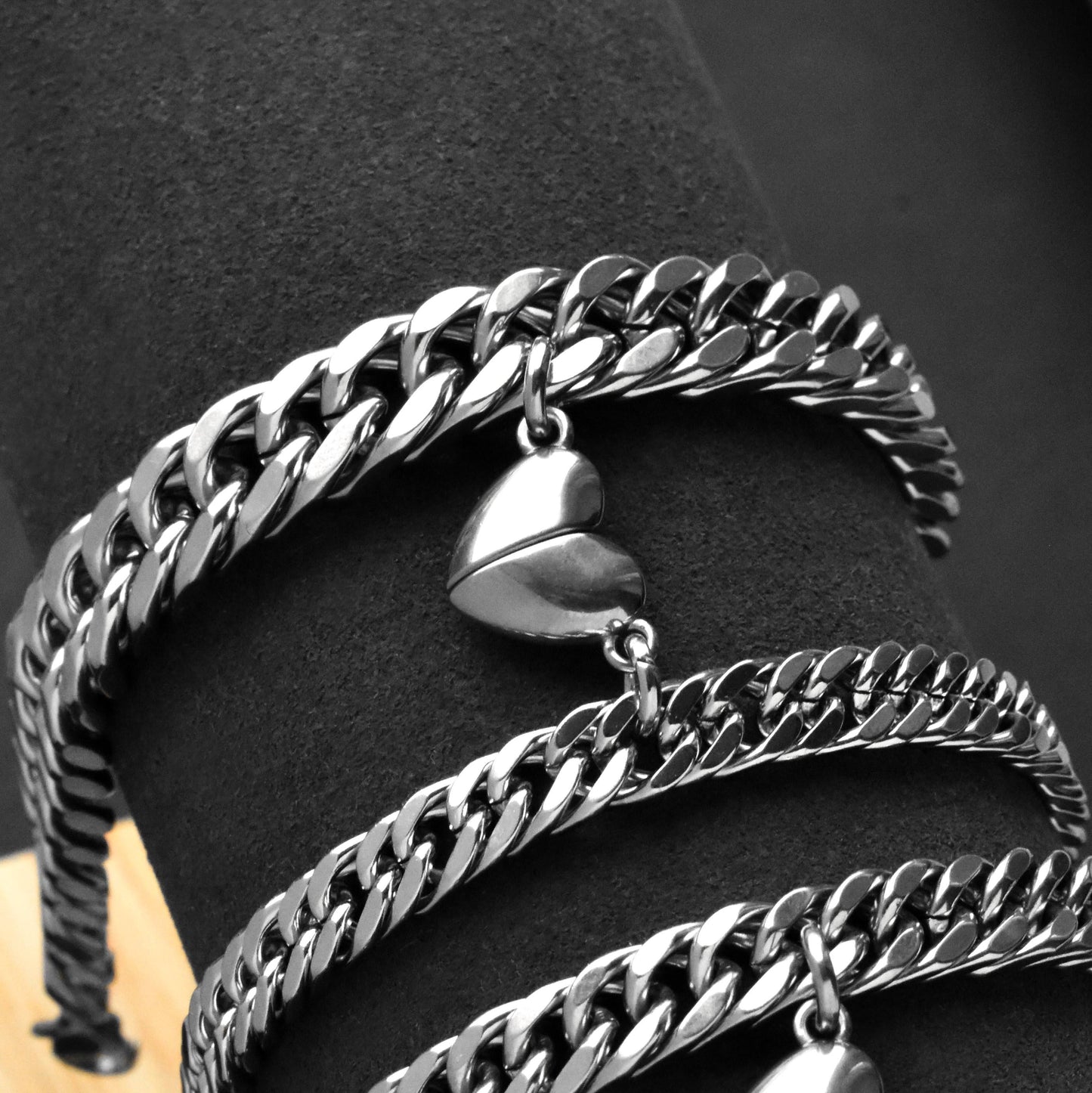 Set of 2 Couples Bracelets with Heart Magnets, His and Hers Bracelets, Gift for Her or Him, Handmade Matching Bracelets, Friendship jewelry - LoveBrasleT - Couple Gift Store