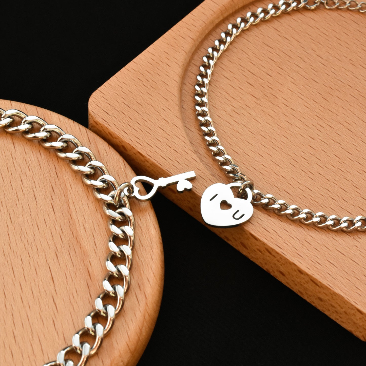 Charms Key & Lock Couples Bracelet and Magnetic Heart, Set Matching Bracelets, Gift Jewelry, Friendship, Husband Wife, His and Hers Bracelet - LoveBrasleT – Matching Couples Gift Store