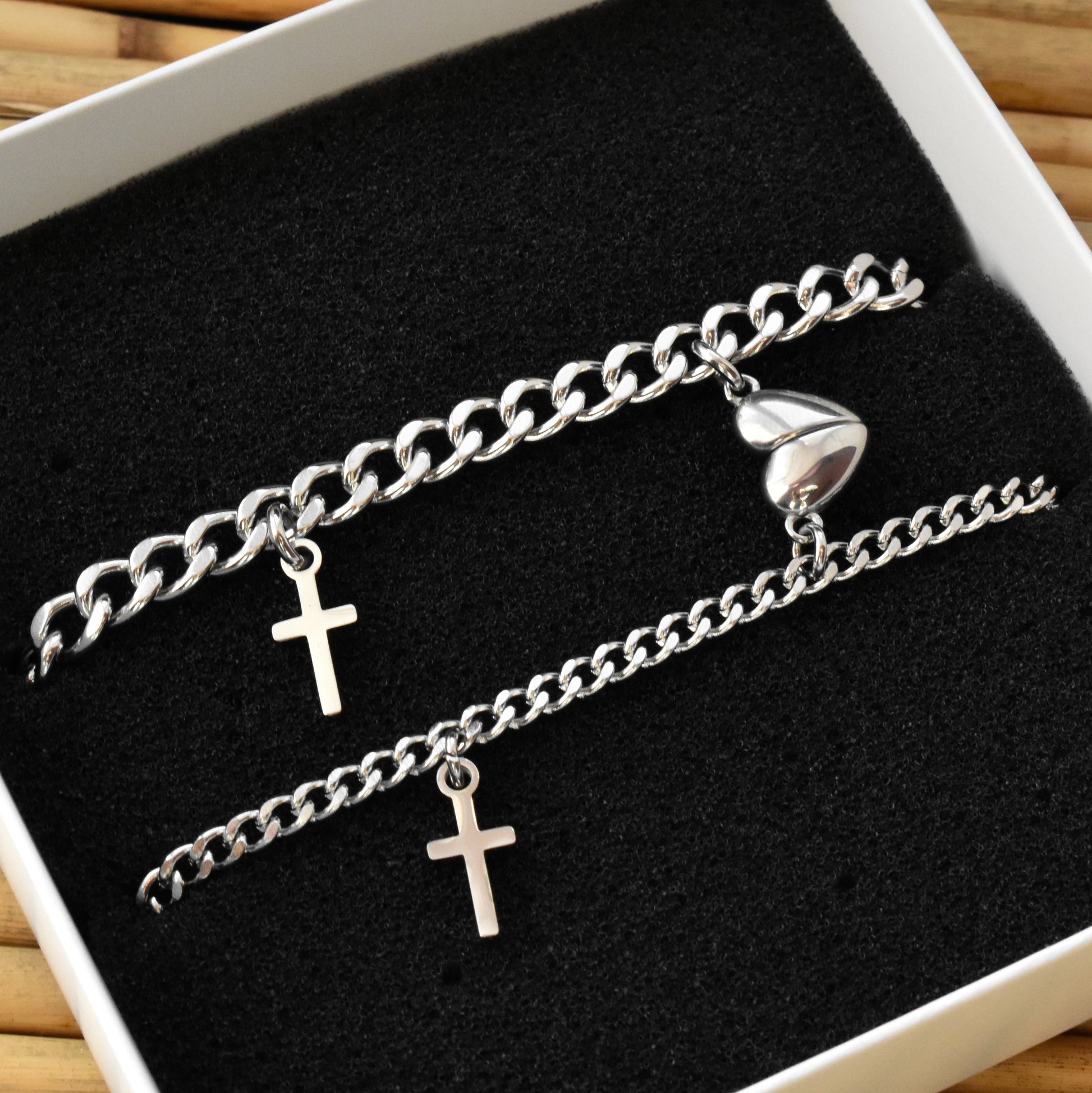 Couples Bracelet charms Crosses and Magnetic Heart, Matching Bracelets, Gift Jewelry, Friendship, Husband Wife, His and Hers Cross Bracelets - LoveBrasleT – Matching Couples Gift Store