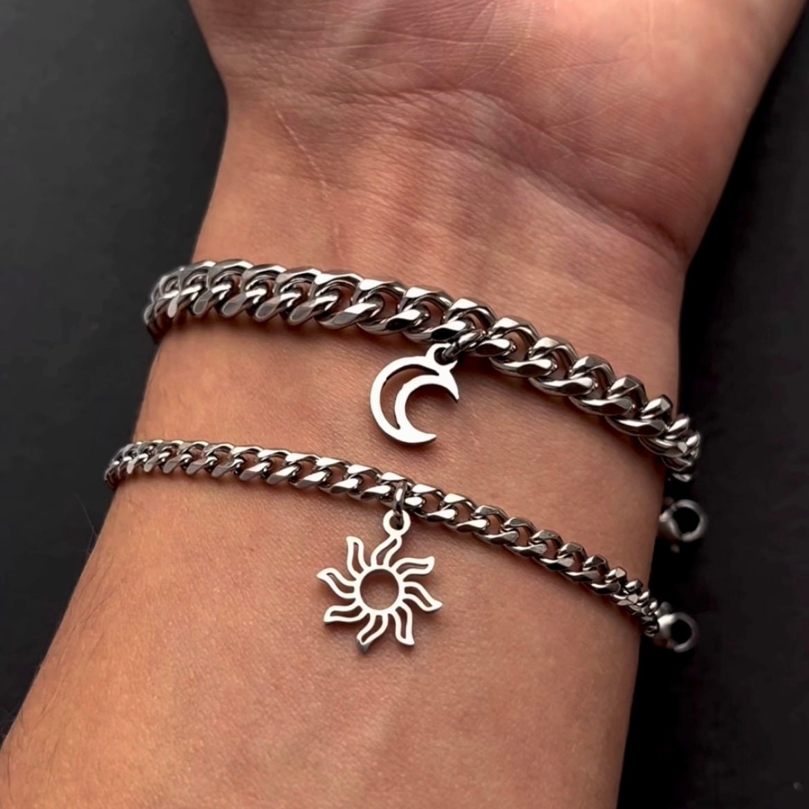 Set of 2 Couples Bracelets with Sun and Moon charms (stainless steel), His and Hers Bracelets, Husband Wife Bracelets, Couples Gift Love