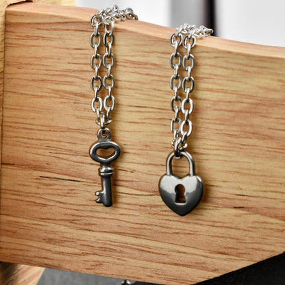 Key and Lock Couple Necklace Set of 2, Gift for Couples, His and Hers Necklace, Silver Couples Necklace, Gifts for Her Him Bestfriend Love