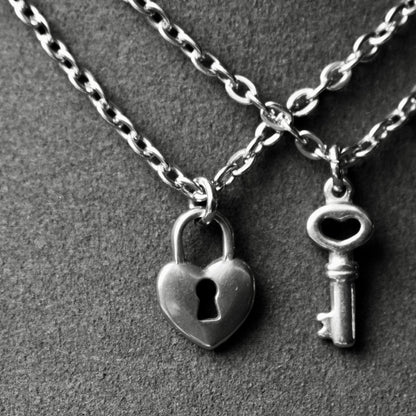 Key and Lock Couple Necklace Set of 2, Gift for Couples, His and Hers Necklace, Silver Couples Necklace, Gifts for Her Him Bestfriend Love