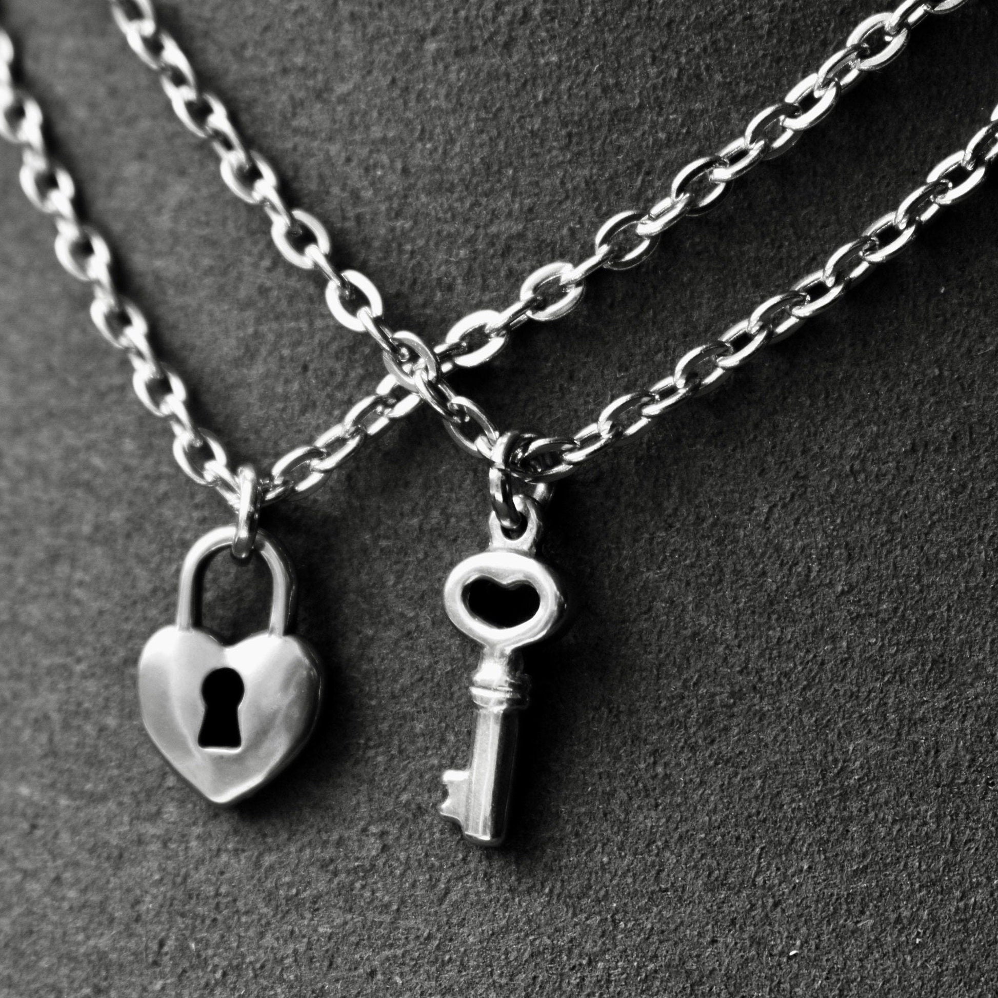 Key and Lock Couple Necklace Set of 2, Gift for Couples, His and Hers Necklace, Silver Couples Necklace, Gifts for Her Him Bestfriend Love - LoveBrasleT - Couple Gift Store