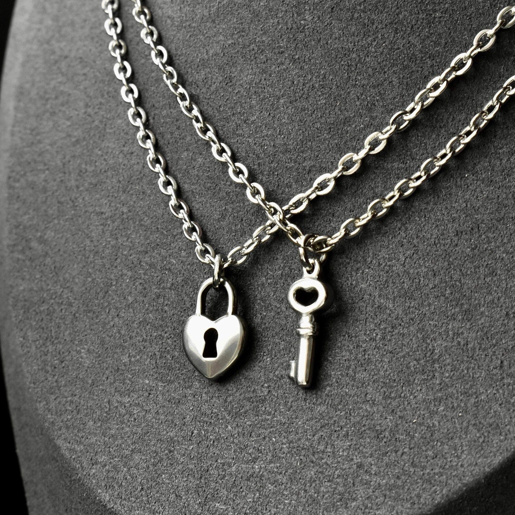 Key and Lock Couple Necklace Set of 2, Gift for Couples, His and Hers Necklace, Silver Couples Necklace, Gifts for Her Him Bestfriend Love - LoveBrasleT - Couple Gift Store