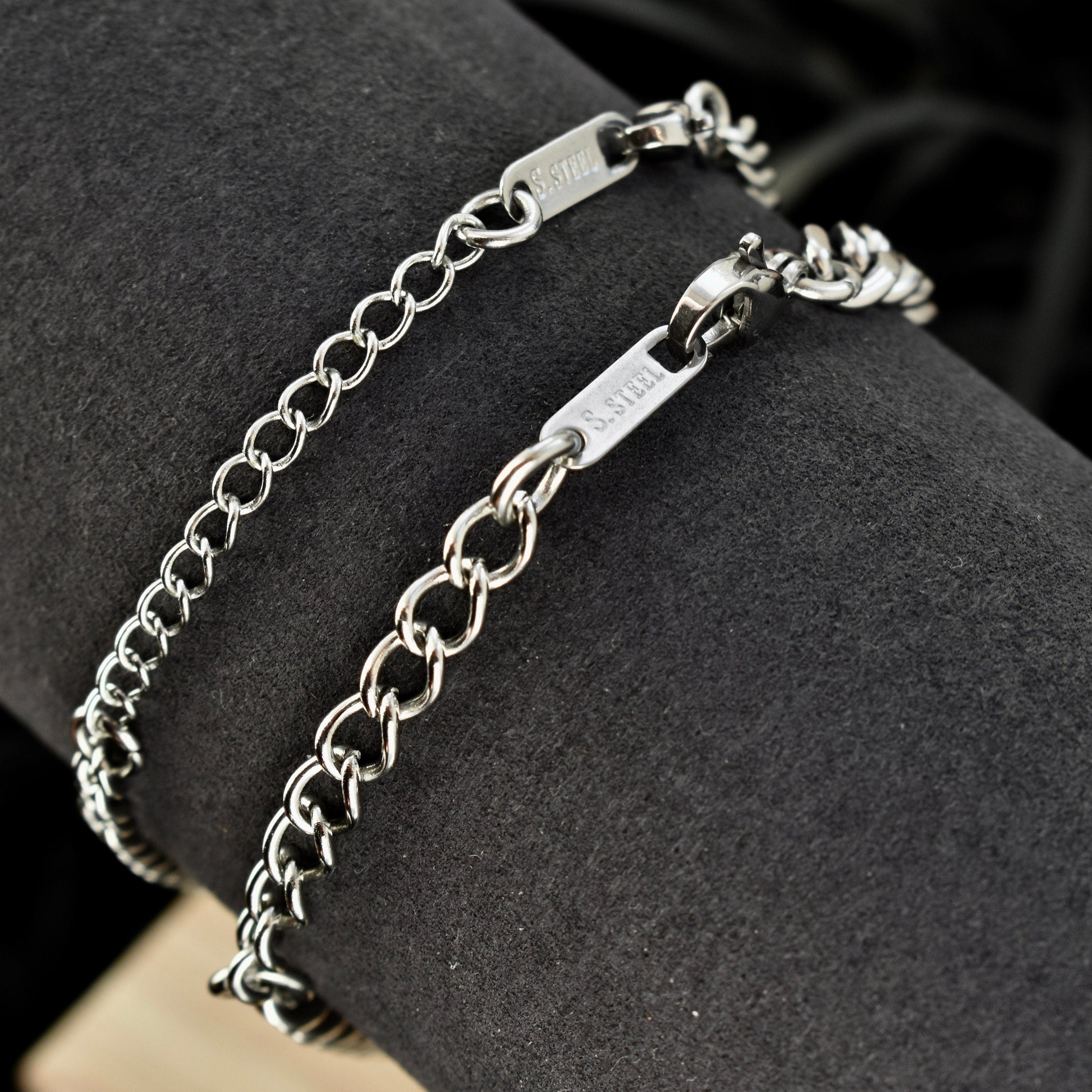 Magnetic Heart Couple Bracelets with Key and Lock (Stainless Steel), Gift for Lovers, Couples, Friend, Husband Wife, His and Hers Bracelets - LoveBrasleT - Couple Gift Store