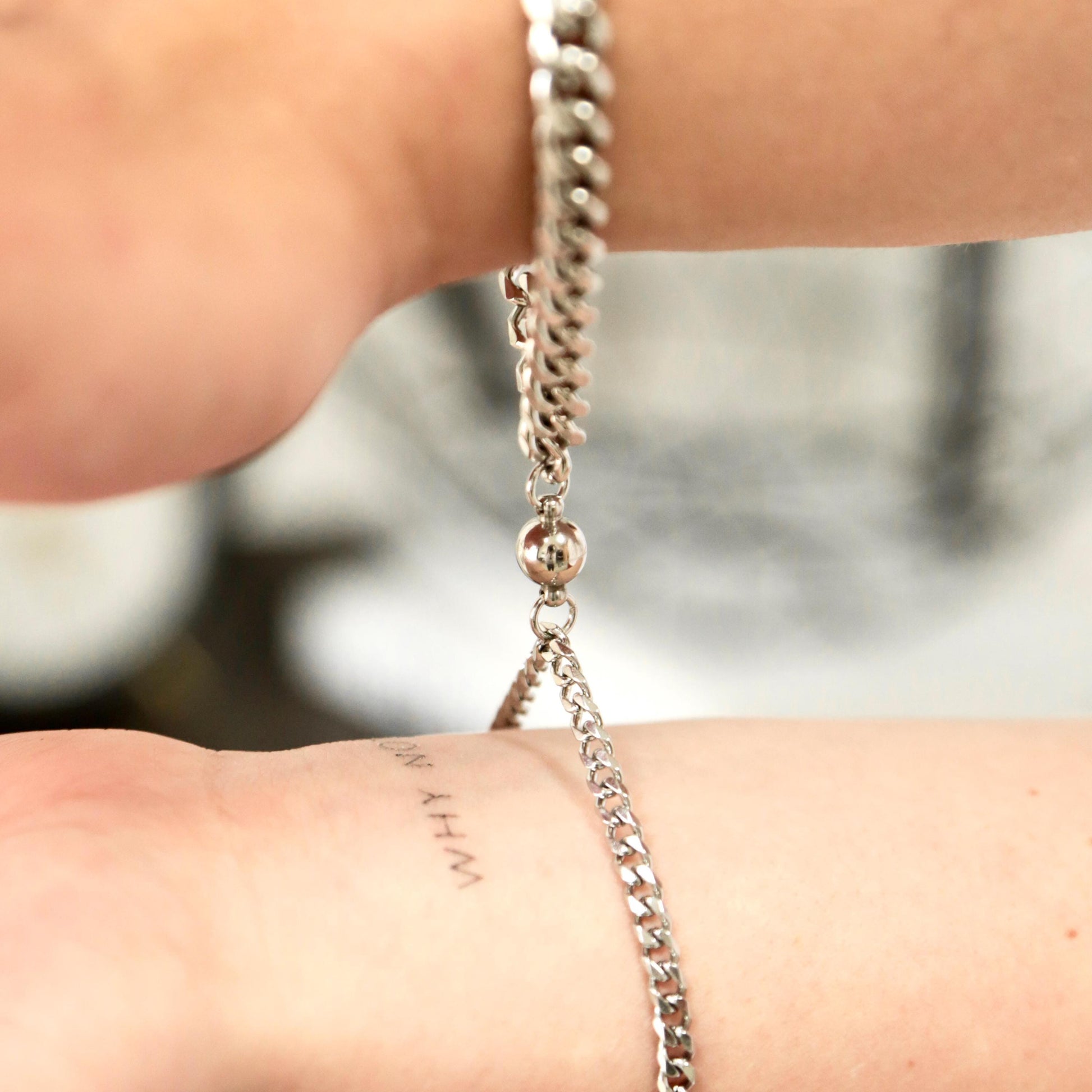 Matching Couples Bracelets with Round magnets, Relationship Gift For Boyfriend, Magnetic Bracelet Set Of 2, His & Hers Jewelry, Couple Gift - LoveBrasleT - Couple Gift Store